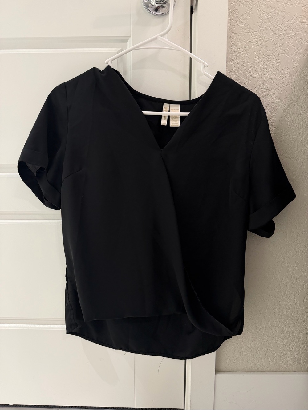 Japna Black V-Neck Short Sleeve Blouse Wrap Front Detail XS